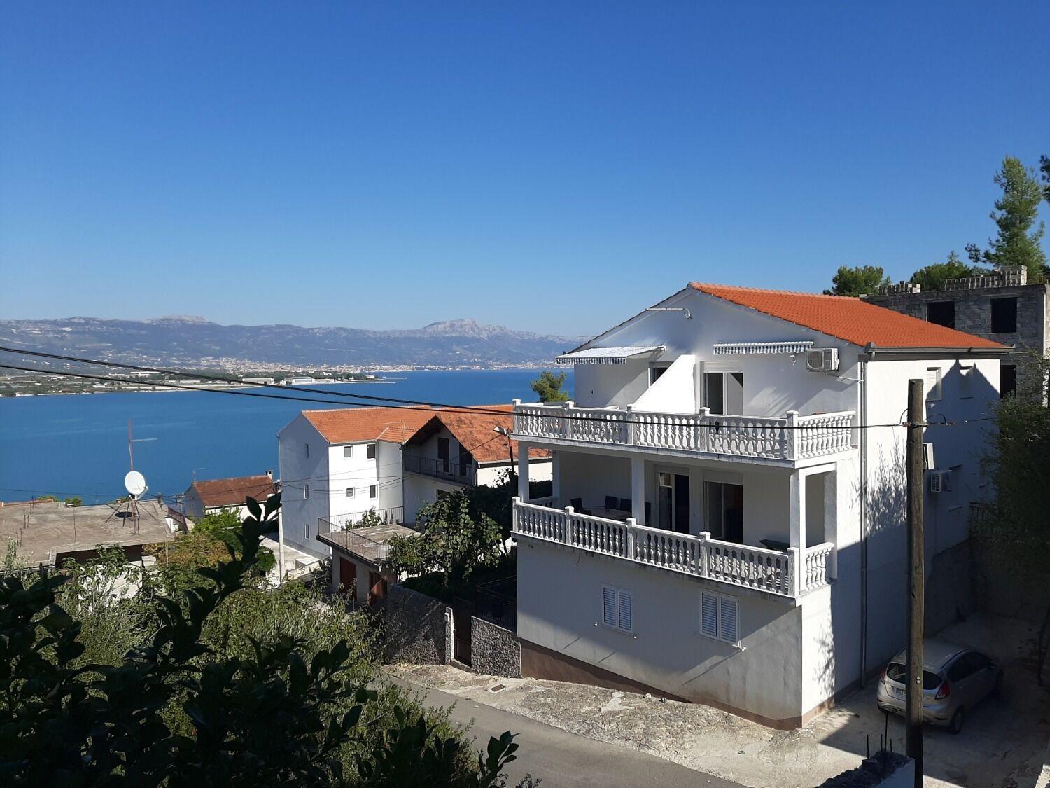 Apartments Ivica - 150M From Sea Trogir Eksteriør bilde