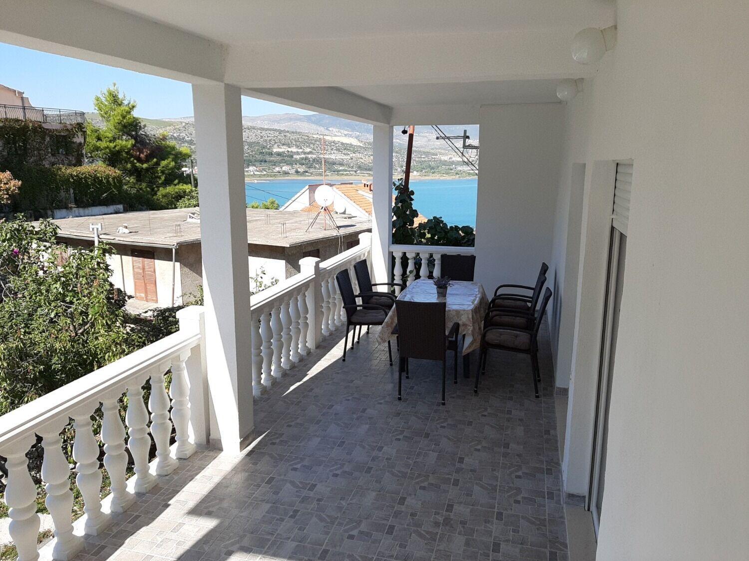Apartments Ivica - 150M From Sea Trogir Eksteriør bilde